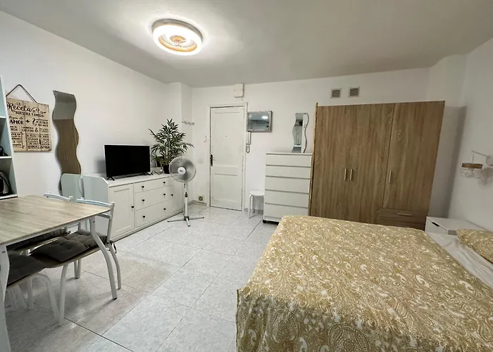 Travelingdays Gloria Apartment *